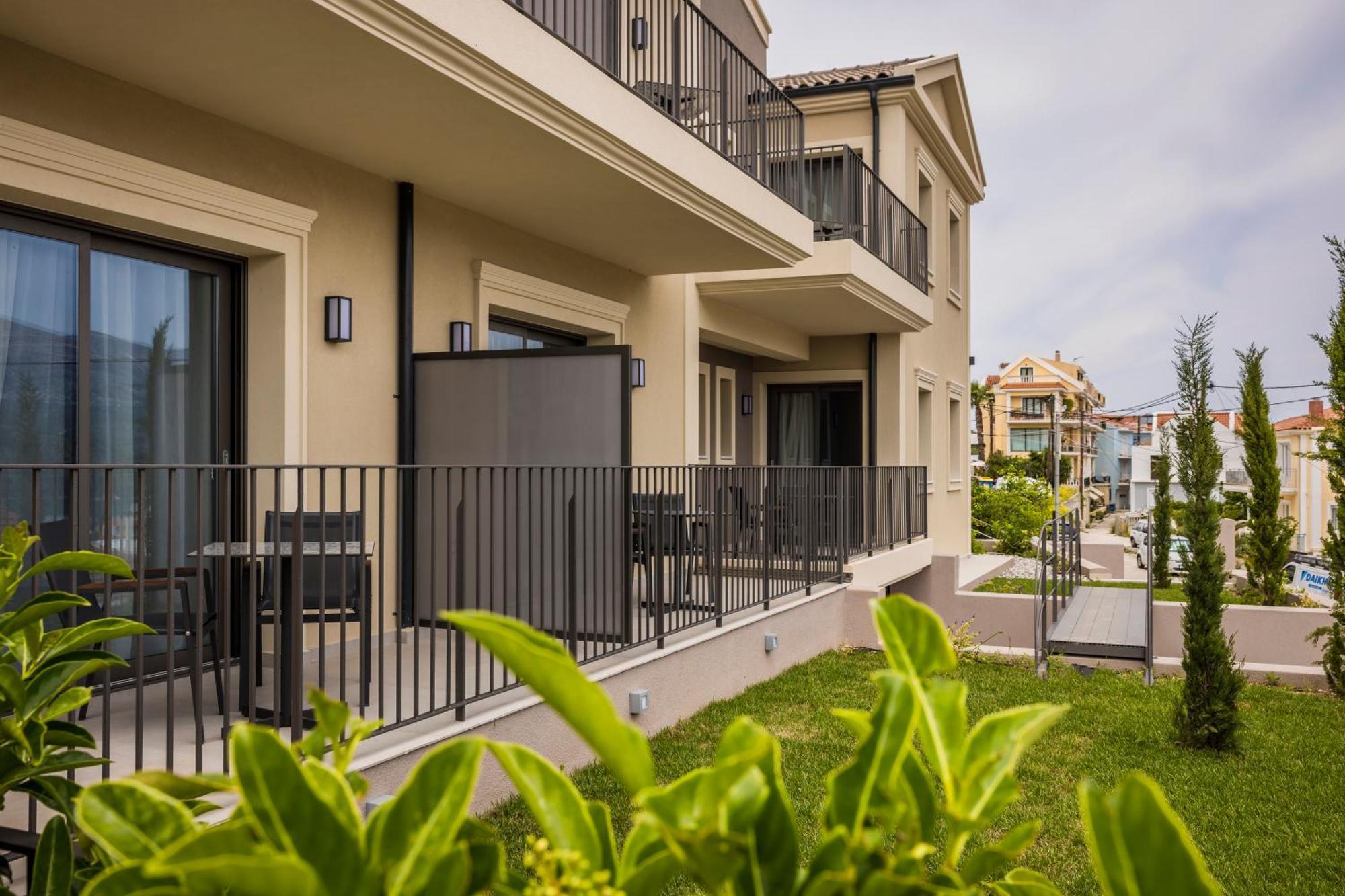 Anthemis Living Aparthotel Argostoli  Exteriör bild
